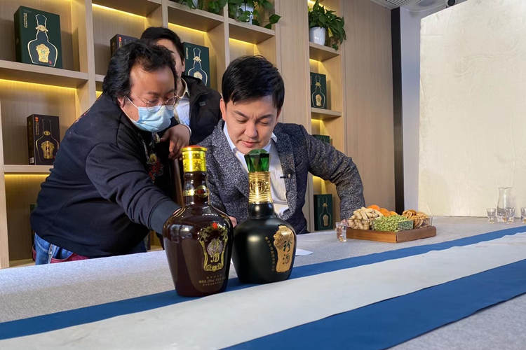 珍酒广告珍酒历史（李锐）